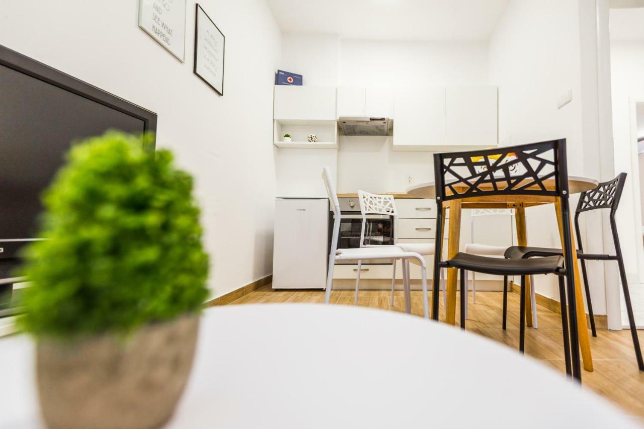 Apartmani Kristijan Crikvenica Buitenkant foto