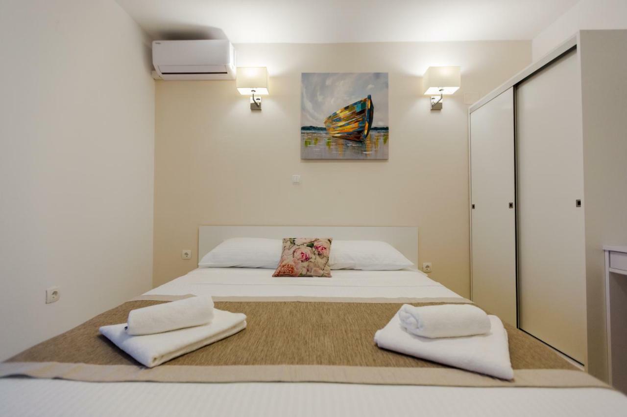 Apartmani Kristijan Crikvenica Buitenkant foto