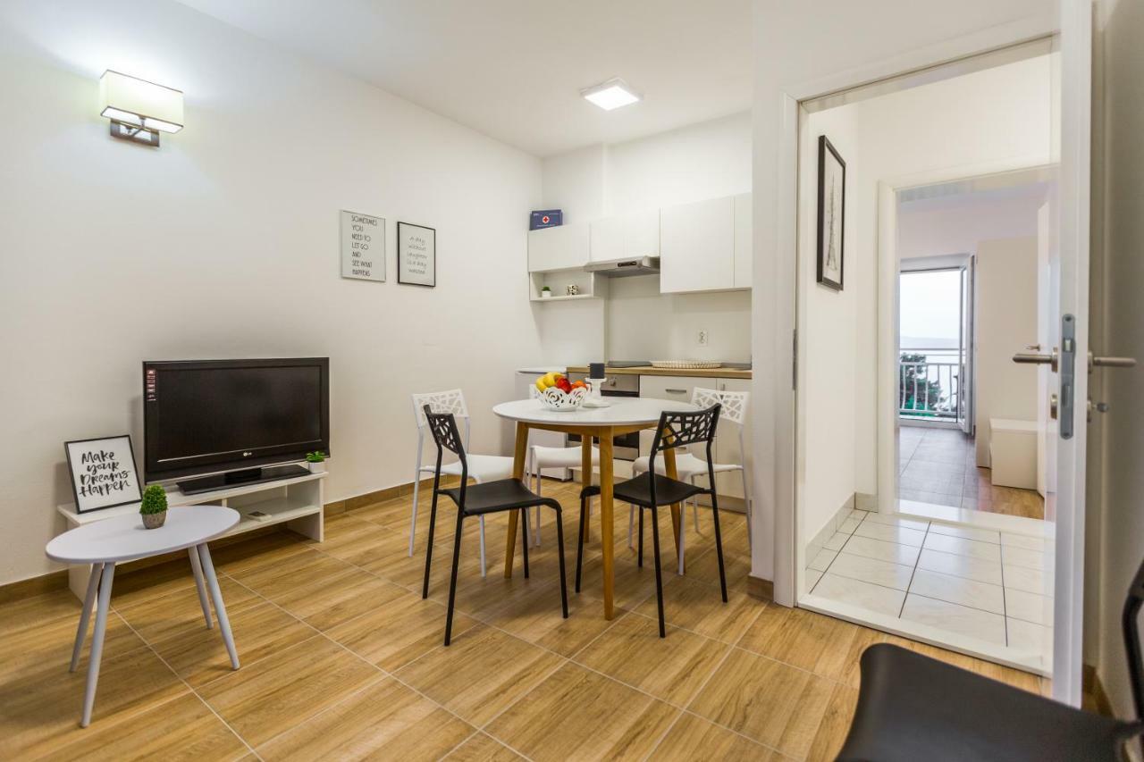 Apartmani Kristijan Crikvenica Buitenkant foto