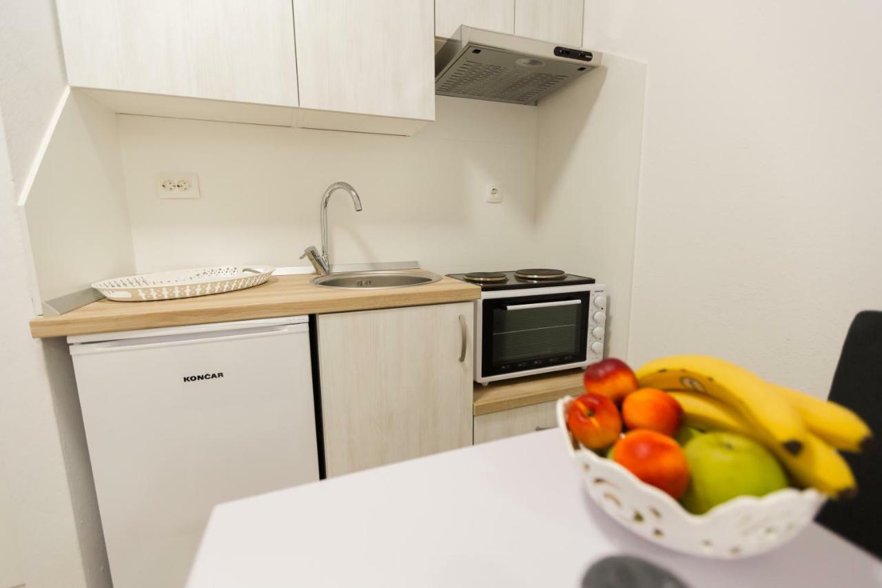 Apartmani Kristijan Crikvenica Buitenkant foto