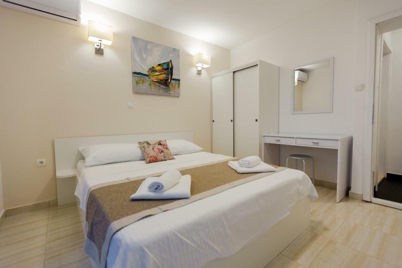 Apartmani Kristijan Crikvenica Buitenkant foto