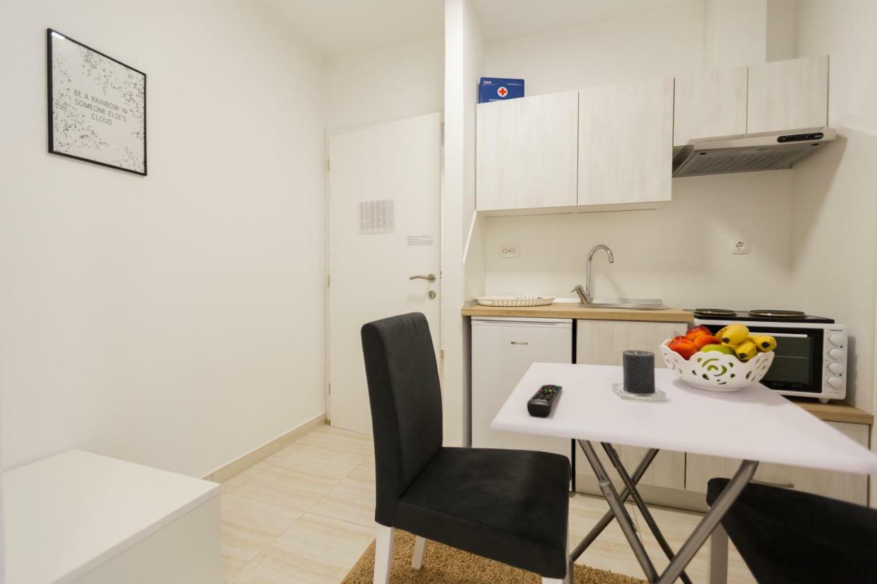 Apartmani Kristijan Crikvenica Buitenkant foto